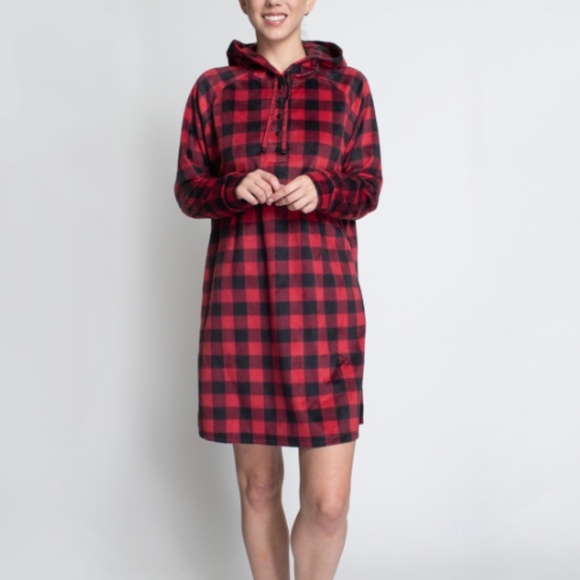 Muk Luks Women's a Plush Minky Lounger with a Henley Neckline and Soft Hood - Picture 1 of 2